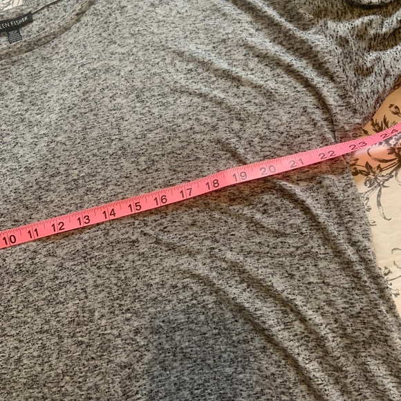 Eileen Fisher Lyocell silk box cut top - Picture 5 of 6